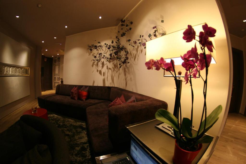Bed and Breakfast Anba Boutique (Adults Only) Barcelona Zewnętrze zdjęcie